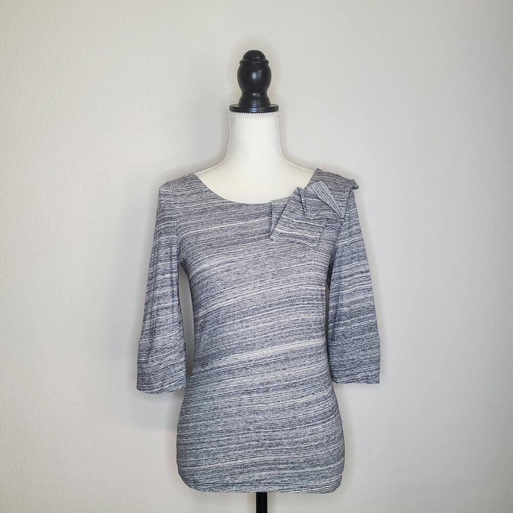 Anthropologie Gray Bow Top Small
